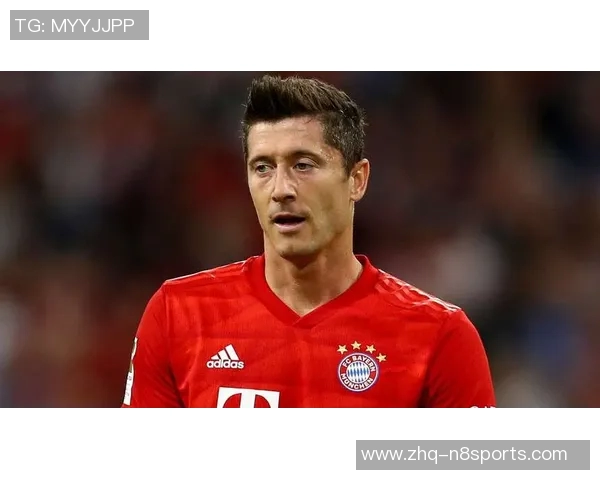 莱万再创辉煌带领球队征战新赛季展现无与伦比的足球才华与领导力